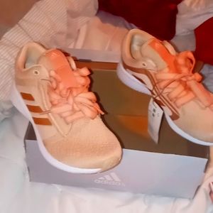 Adidas sneakers peach size 6&1-2